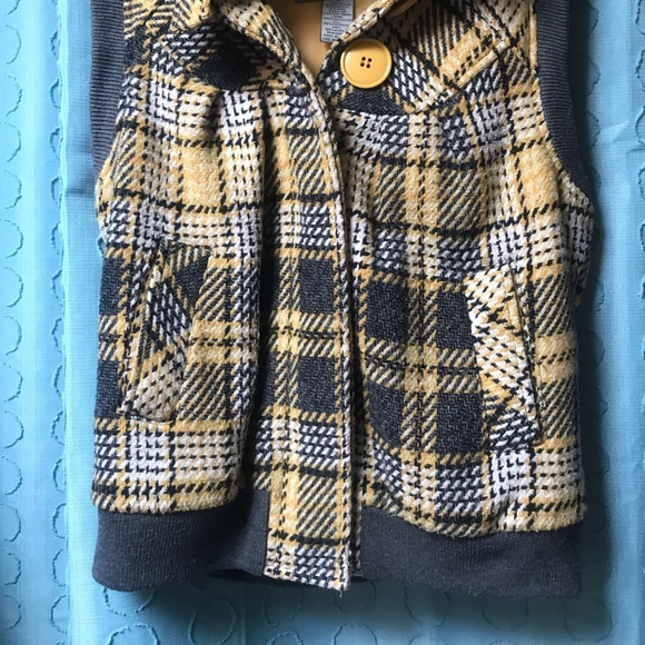 Wool Vest - Picture 2 of 2